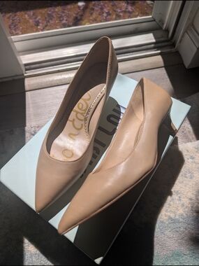 🐱👠Sam Edelman Dori Nude Pointed-Toe Kitten Heel Pumps